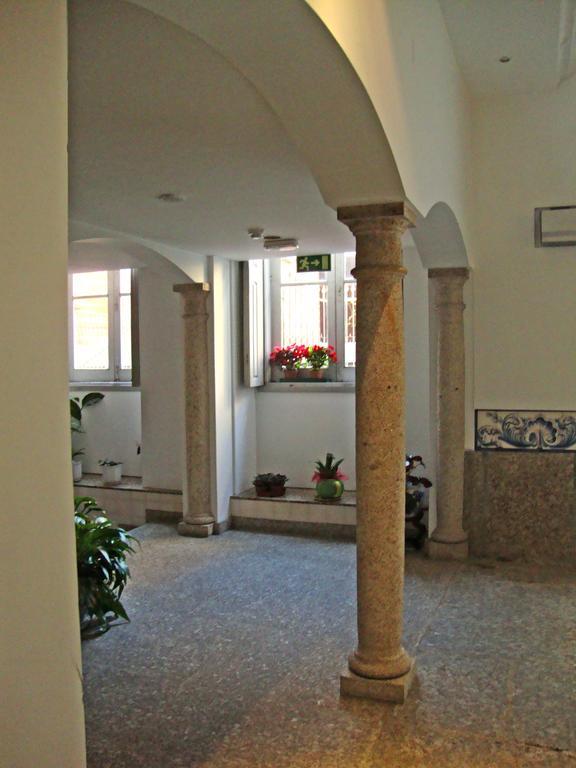 Casa De Retiros N. S. Perpetuo Socorro Hotel กิมาไรส์ ภายนอก รูปภาพ